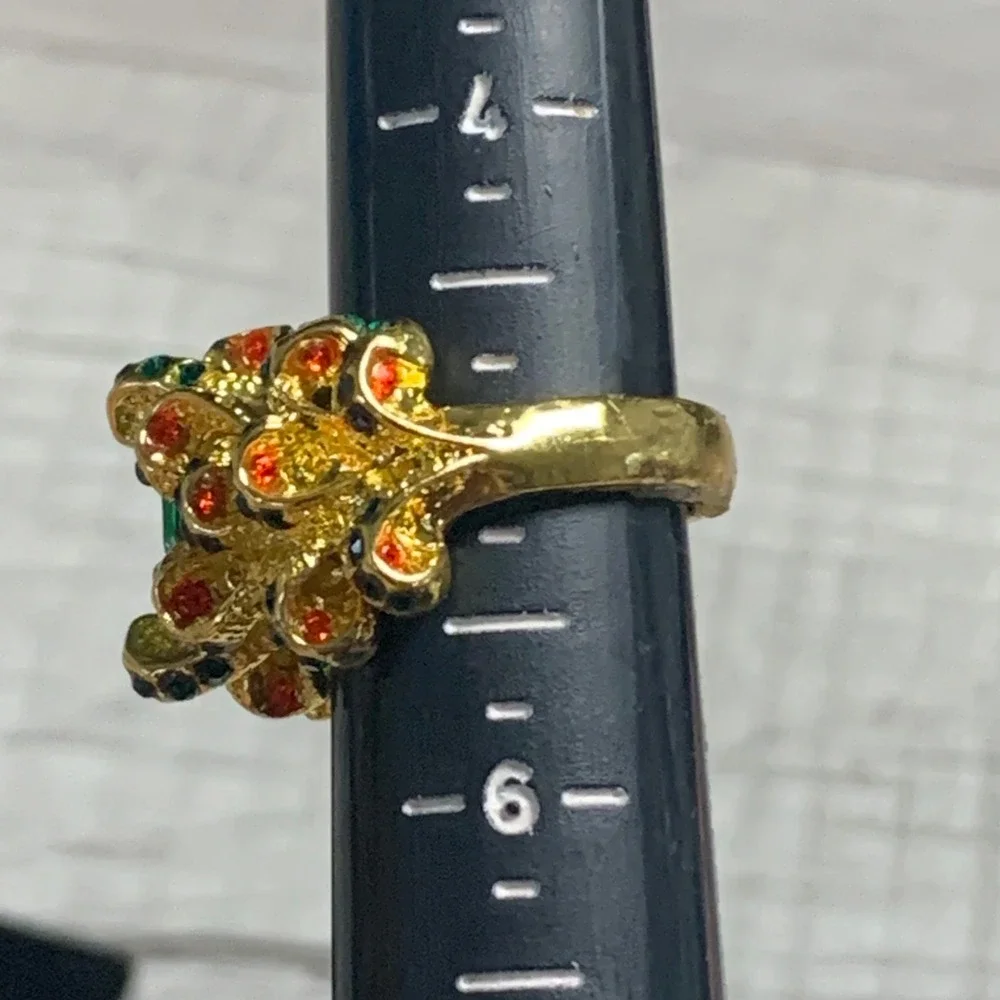 N/A ornate cocktail